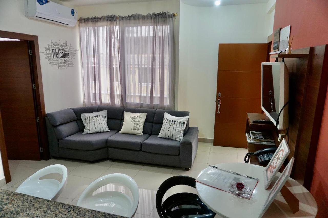 Garzota Suites Airport กวายากิล ภายนอก รูปภาพ