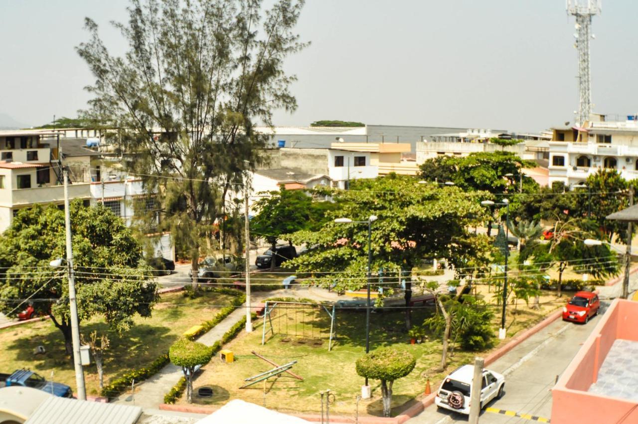 Garzota Suites Airport กวายากิล ภายนอก รูปภาพ